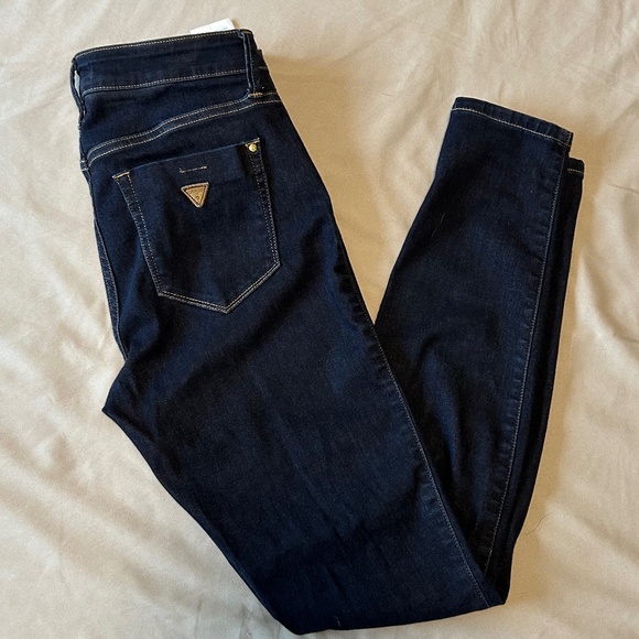 GUESS | Ultimate Skinny Jeans | 28 - Picture 1 of 6